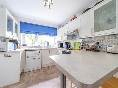 Kitchen: